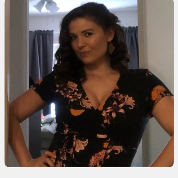 Meet your Posher, Catherine - Picture 2 of 5